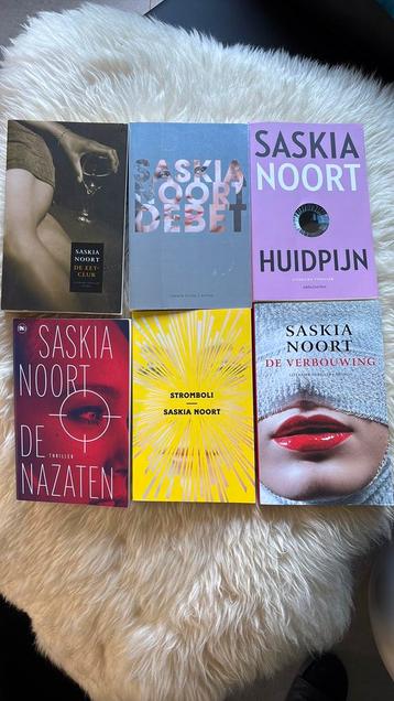 Saskia Noort collectie 6 boeken beschikbaar voor biedingen