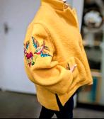 Unieke handgemaakte wollen jas met borduurwerk - One Size, Maat 52/54 (L), N/A, N/A, Ophalen of Verzenden