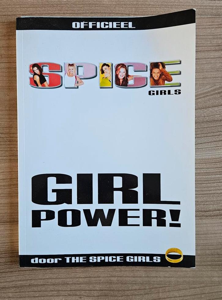 Spice Girls - Girl Power! Officieel Boek, Boeken, Muziek, Gelezen, Artiest, Ophalen of Verzenden