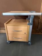 Ziekenhuis nachtkastje in hoogte verstelblaar blad, Ophalen of Verzenden, Zo goed als nieuw