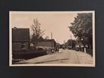 Fotokaart Akkerwoude Friesland Zicht op Dorpskern omstr.1940, Verzamelen, Ansichtkaarten | Nederland, Ophalen of Verzenden, 1920 tot 1940