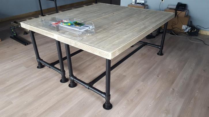 Unieke kwaliteit tafel van steigerhout met steigerbuis, Huis en Inrichting, Tafels | Eettafels, Nieuw, 50 tot 100 cm, 200 cm of meer