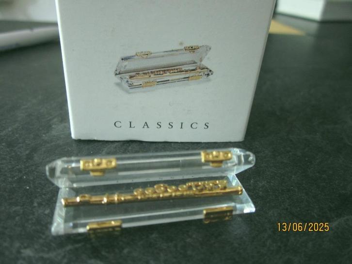 Swarovski Memories Fluit incl. doos & certificaat, Verzamelen, Swarovski, Nieuw, Figuurtje, Ophalen of Verzenden