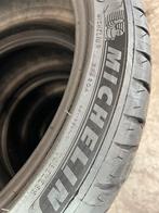 “225 40 18 michelin DEMO puntjes zitten er nog op”, Ophalen, 18 inch, Gebruikt, Band(en)