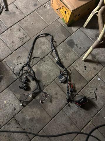 Zip type kabelboom *Helemaal compleet* beschikbaar voor biedingen