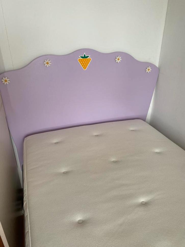 Tienerbed lila wit merk Cilek 90x200, Kinderen en Baby's, Kinderkamer | Bedden, Zo goed als nieuw, 180 cm of meer, 85 tot 100 cm
