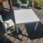 Kindertafel met twee stoeltjes, Kinderen en Baby's, Kinderkamer | Tafels en Stoelen, Ophalen, Gebruikt, Tafel(s) en Stoel(en)