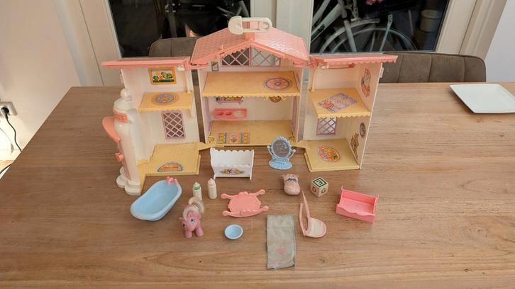 My Little Pony Lullaby Nursery G1 jaren 80, Kinderen en Baby's, Speelgoed | My Little Pony, Gebruikt, Ophalen of Verzenden