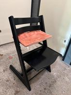 Stokke Trip Trap inclusief tafeltje en kussens, Kinderen en Baby's, Kinderstoelen, Ophalen of Verzenden, Zo goed als nieuw, Meegroeistoel