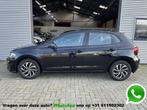Volkswagen Polo 1.0 TSI Life / LED / Car-Play, Voorwielaandrijving, Stof, Gebruikt, 1072 kg