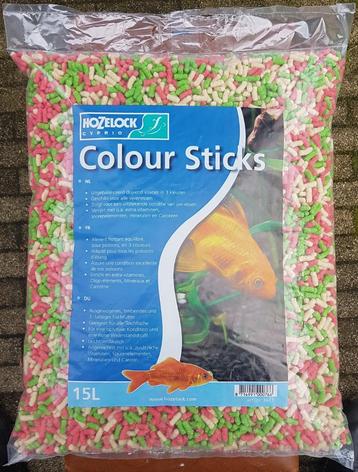 VISVOER Hozelock KLEUREN STICKS Mix van 15 Liter in Zak. beschikbaar voor biedingen