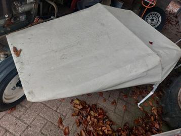 Sirocco kap nog in nette staat  beschikbaar voor biedingen