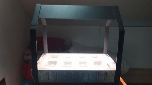 Kweek kweeklamp plantenkweker kweekkas plantjes, Tuin en Terras, Kweekspullen, Zo goed als nieuw, Kweekbak, Ophalen of Verzenden