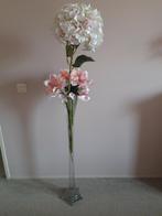 Glazen 5 kantige vaas 1 m hoog + roze zijdebloemen 25 euro!., Huis en Inrichting, Ophalen, Overige kleuren, 75 cm of meer, Glas