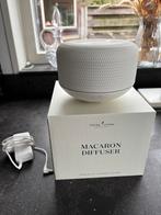 Young Living Macaron diffuser, Ophalen of Verzenden, Zo goed als nieuw