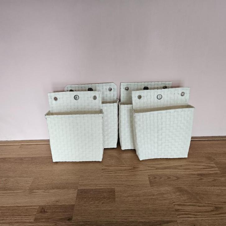 ZGAN 2x(4x) Witte Handed By wand-manden, Huis en Inrichting, Woonaccessoires | Schalen en Manden, Zo goed als nieuw, Mand, Rechthoekig