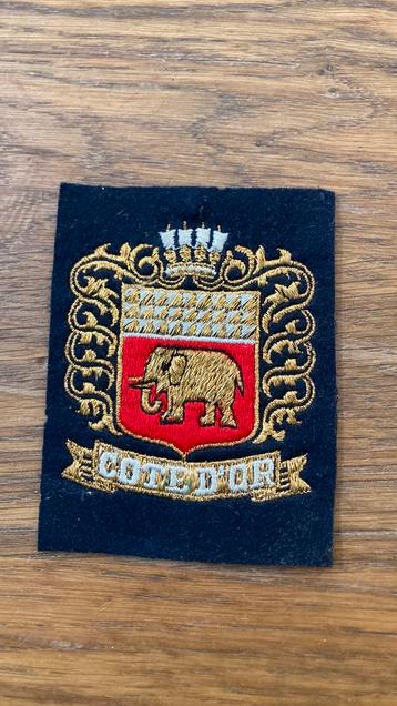 Geborduurd embleem van Côte d’Or beschikbaar voor biedingen