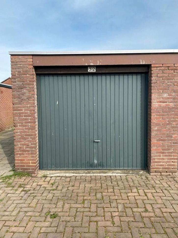 GEZOCHT: Garagebox te koop regio Gouda, Hobby en Vrije tijd, Overige Hobby en Vrije tijd, Ophalen