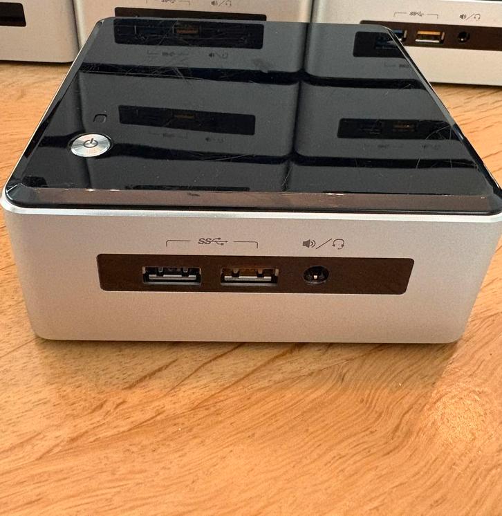 Intel NUC 5 Core i3 Mini PC | 120gb SSD | Windows 10, Computers en Software, Desktop Pc's, Gebruikt, 2 tot 3 Ghz, SSD, 4 GB, Met videokaart