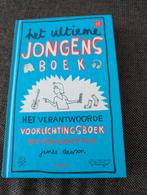 Het Ultieme Jongensboek, Ophalen of Verzenden, Zo goed als nieuw, James Dawson, Non-fictie