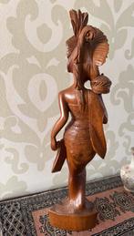 Houten Beeld Balinese Vrouw, Ophalen