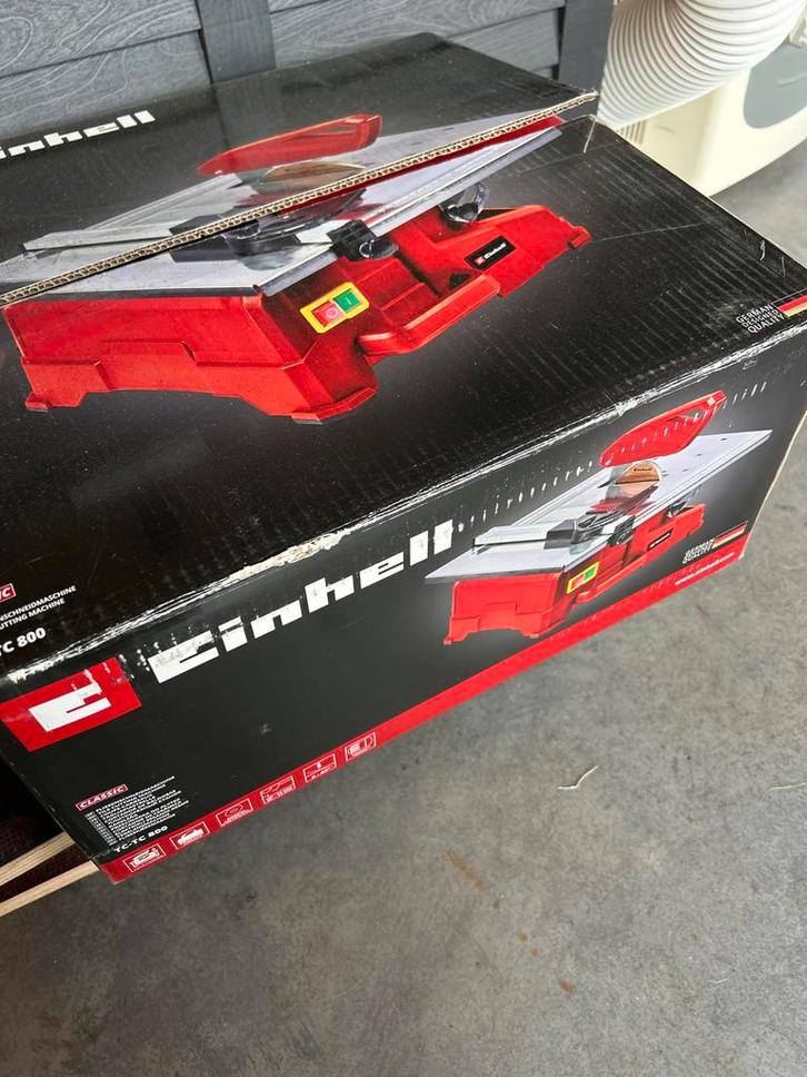 Einhell TC-TC800 Tegelsnijmachine - Zo goed als nieuw!, Doe-het-zelf en Verbouw, Gereedschap | Zaagmachines, Zo goed als nieuw