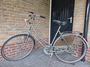 Stap fiets RIH beschikbaar voor biedingen