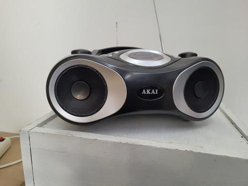 nieuwstaat akai draagbare radio cd mp3 wma speler, Audio, Tv en Foto, Cd-spelers, Zo goed als nieuw, Overige merken, Draagbaar