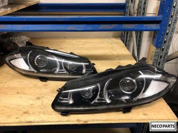 Jaguar xf xenon led koplamp origineel links en rechts  beschikbaar voor biedingen