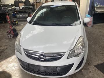 Voorkop compleet van een Opel Corsa (Z474) beschikbaar voor biedingen