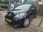 Volkswagen Up! 1.0 BMT move up!/AIRCO/APK/5DUREN/NAP/RIJD SC, Voorwielaandrijving, Gebruikt, Elektrische ramen, Zwart