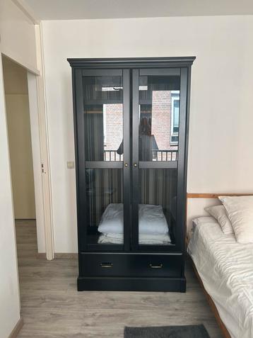 Kledingkast 88x 58x 208cm beschikbaar voor biedingen