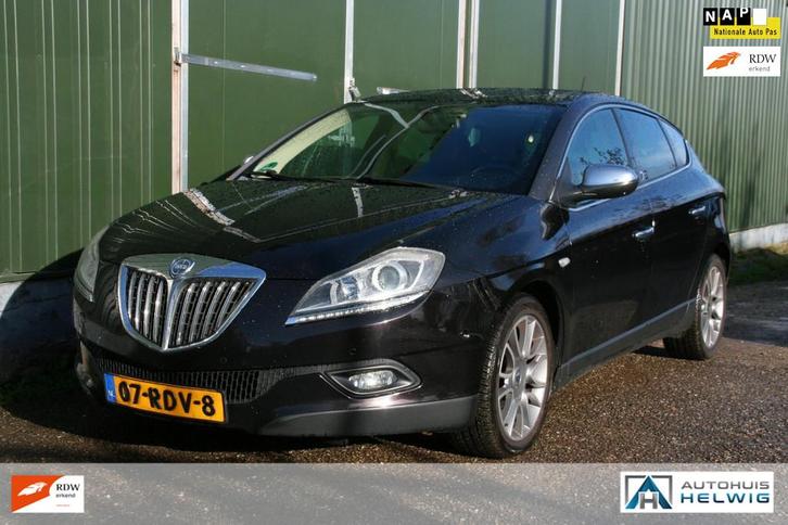 Lancia Delta 1.4 M.air Platino, LEER, AIRCO, NAVIGATIE, PANO, Auto's, Lancia, Bedrijf, Te koop, Delta, ABS, Airbags, Airconditioning