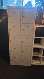 Oude metalen kluisjes voor sport school, Huis en Inrichting, Kasten | Lockerkasten, Ophalen, Gebruikt, Industrieel