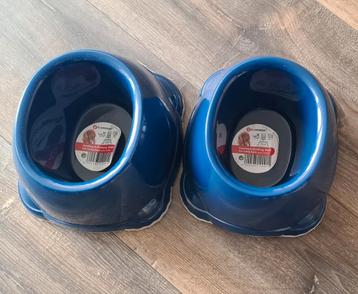 Voerbakken nieuw beschikbaar voor biedingen