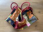 Handgemaakte patchwork tas – Uniek en stijlvol, Sieraden, Tassen en Uiterlijk, Tassen | Damestassen, Ophalen of Verzenden, Gebruikt