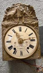 Antiek wandklok uurwerk met gewichten, Ophalen