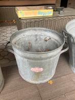 Zinken teil en zinken emmer uit de oorlog en vuilnis emmer, Ophalen, Zo goed als nieuw, Metaal, 30 tot 60 cm