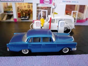 Tekno Denmark Mercedes-Benz 220 SE blauwmetallic 1/43 beschikbaar voor biedingen
