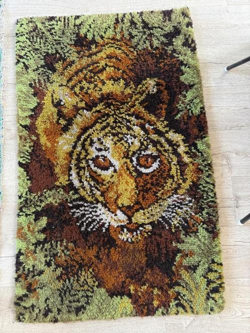 Retro jaren 60 70 (wand)tapijt kleed Tijger Boho Botanisch, Antiek en Kunst, Antiek | Kleden en Textiel, Ophalen of Verzenden
