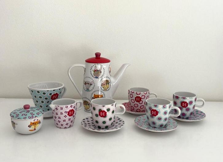 Douwe Egberts kinderservies. Kado-idee!, Verzamelen, Speelgoed, Zo goed als nieuw, Ophalen