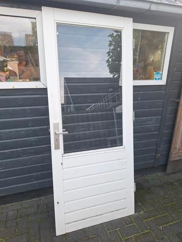 Buitendeur 209x87,5cm enkel glas GRATIS beschikbaar voor biedingen