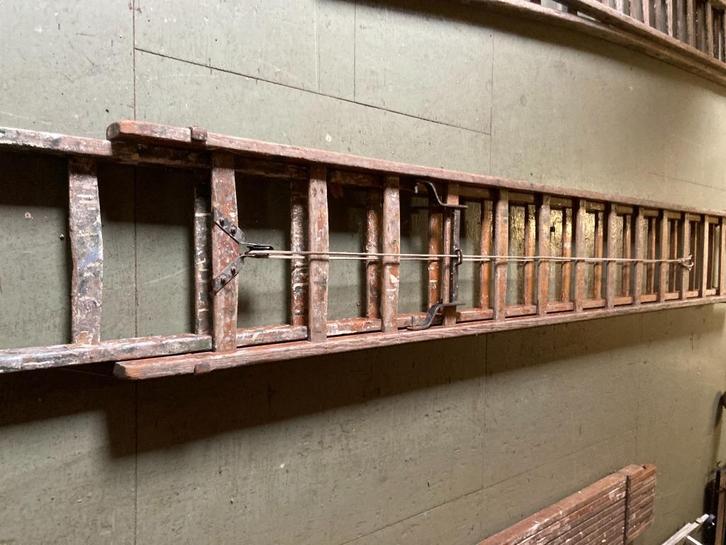 houten ladder, Doe-het-zelf en Verbouw, Overige Doe-het-zelf en Verbouw, Gebruikt, Ophalen
