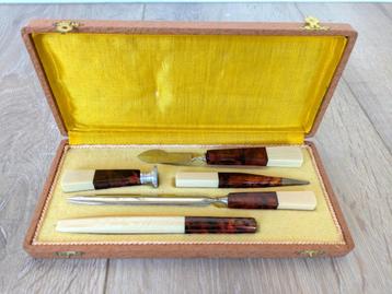 Art deco schrijfset in galaliet en faux schildpad, Frankrijk beschikbaar voor biedingen