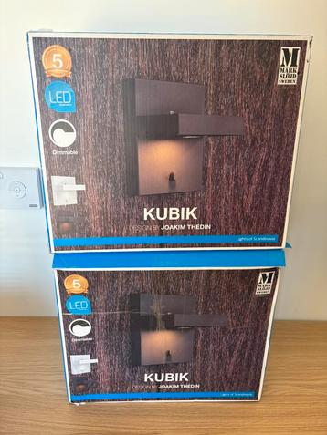Kubik Design nachtkastje met dimbare ledlamp beschikbaar voor biedingen