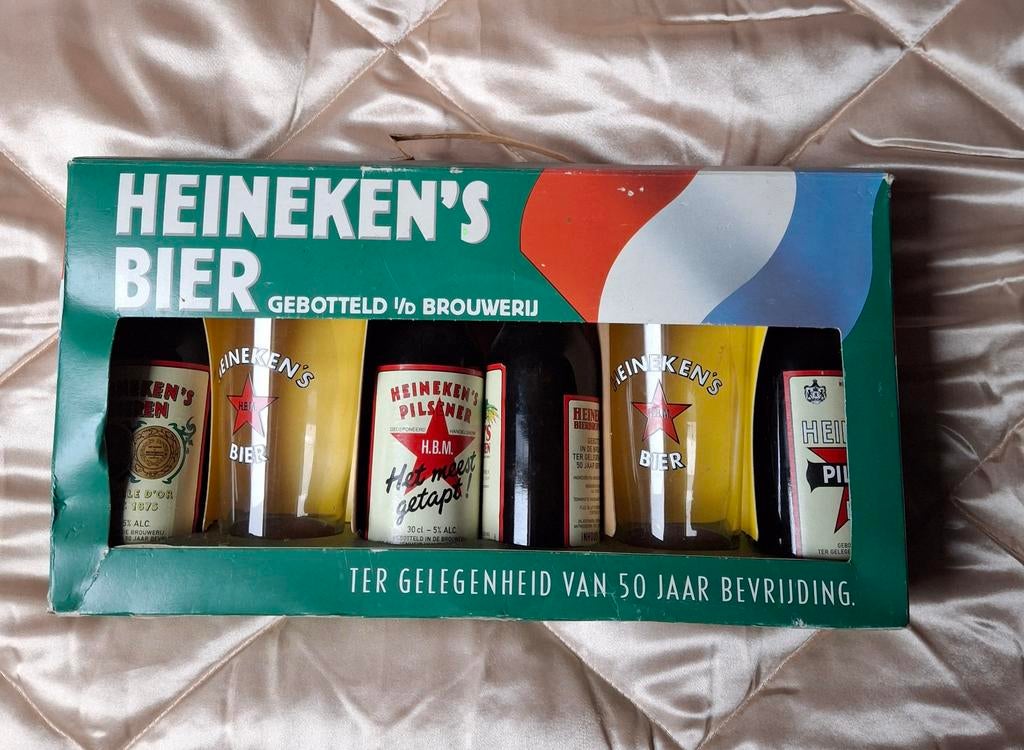Heineken 50 jaar bevreidings pakket., Boeken, Ophalen of Verzenden, Overige onderwerpen