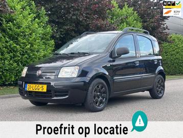 Fiat Panda 1.2 Active Distributieriem VV*Trekhaak*Dealer ond beschikbaar voor biedingen