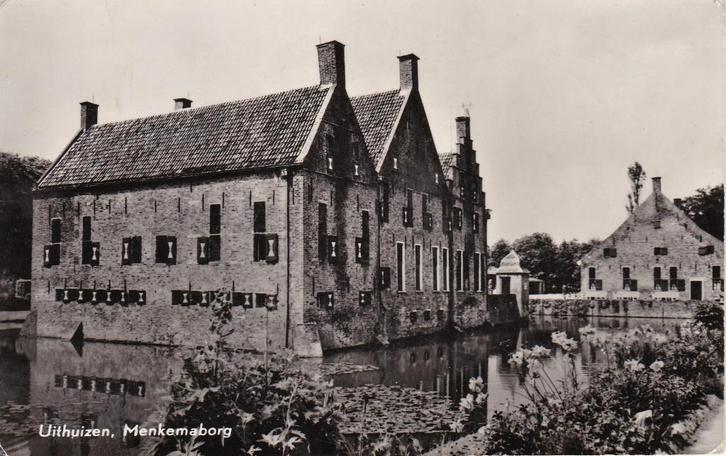 Ansichtkaart van de Menkemaborg in Uithuizen, Verzamelen, Ansichtkaarten | Nederland, Gelopen, Groningen, 1960 tot 1980, Ophalen of Verzenden