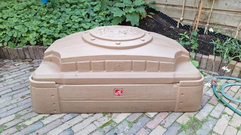 Step2 Play & Store Zandbak met Deksel, Kinderen en Baby's, Speelgoed | Buiten | Zandbakken, Gebruikt, Ophalen