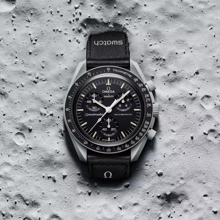 Swatch x Omega Bioceramic Moonwatch | Nieuwstaat, Ongedragen, Sieraden, Tassen en Uiterlijk, Horloges | Heren, Nieuw, Polshorloge